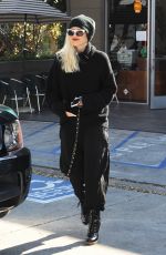 GWEN STEFANI Out in West Hollywood 12/30/2015