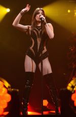 HAILEE STEINFELD at q102’s Jingle Ball 2015 in Philadelphia 12/09/2015