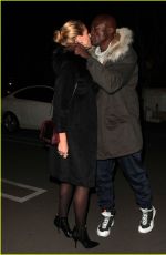 HEIDI KLUM and Seal Kiss During Holiday Family Outing 12/26/2015