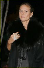 HEIDI KLUM and Seal Kiss During Holiday Family Outing 12/26/2015