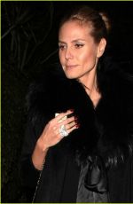 HEIDI KLUM and Seal Kiss During Holiday Family Outing 12/26/2015
