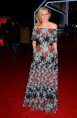 ELIZABETH BANKS at Star Wars: Episode VII – The Force Awakens Premiere in Hollywood 12/14/2015