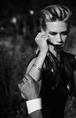 JANUARY JONES in VS Magazine A/W 2015 by Francesco Carrozzini