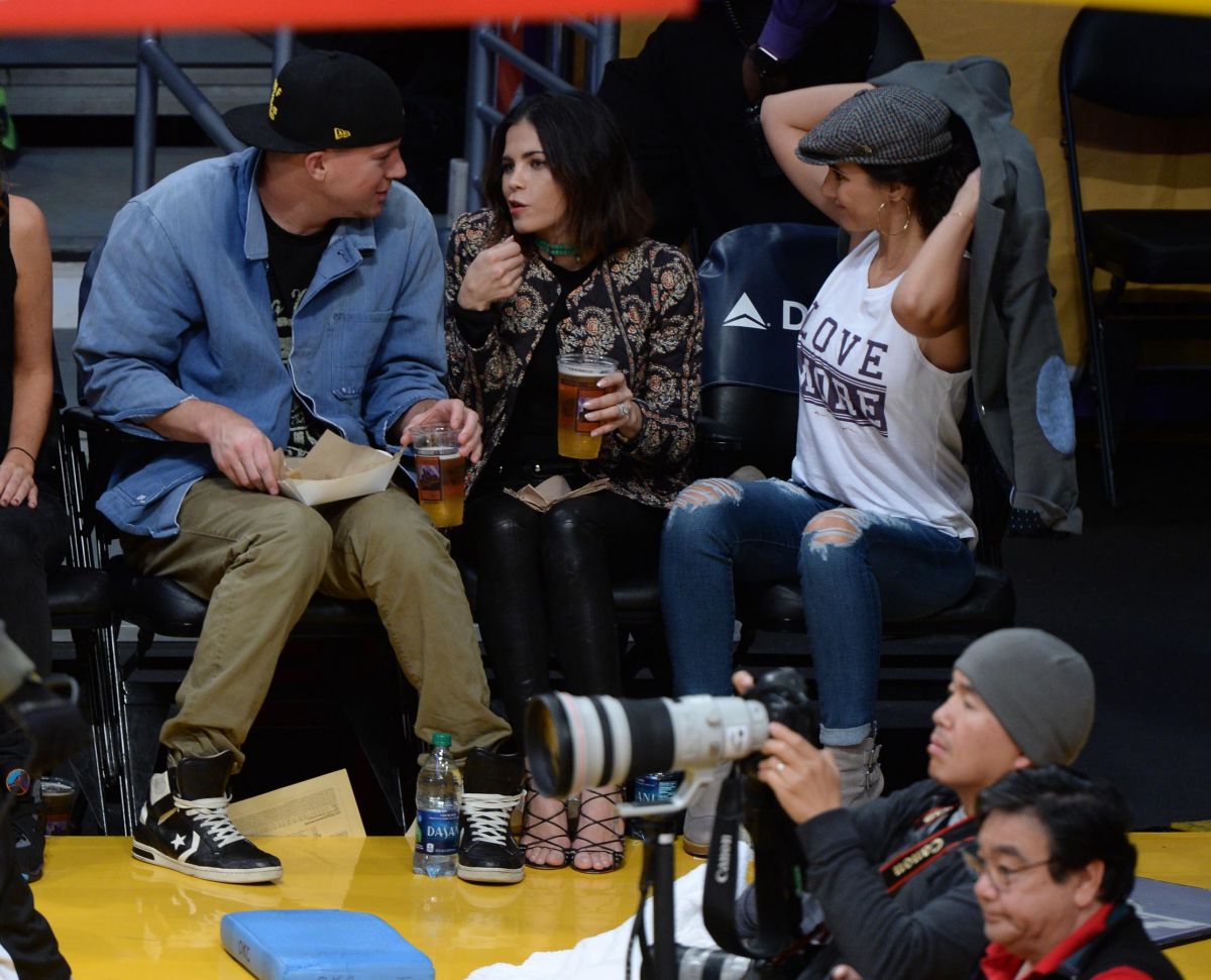 JENNA DEWAN and EMMANUELLE CHRIQUI as LA Lakers Game at Staples Center ...