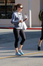JENNIFER GARNER Out and About in Brentwood 12/05/2015