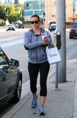 JENNIFER GARNER Out and About in Brentwood 12/05/2015