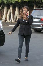 JENNIFER GARNER Out for Coffee in Brentwood 12/04/2015