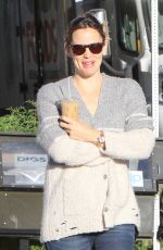 JENNIFER GARNER Out for Morning Coffee in Brentwood 12/08/2015