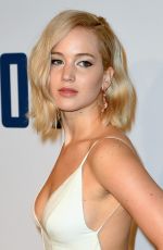 JENNIFER LAWRENCE at Joy Premiere in New York 12/13/2015