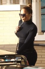 JENNIFER LOPEZ Out and About in Los Angeles 12/13/2015
