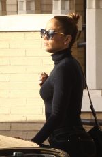 JENNIFER LOPEZ Out and About in Los Angeles 12/13/2015