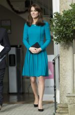 KATE MIDDLETON on the Visits in Wiltshire 12/10/2015