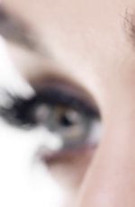 KATY PERRY - Plumpify, New Covergirl Commercial