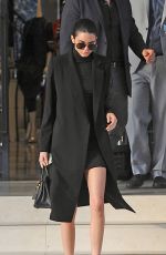 KENDALL JENNER Leaves Barney