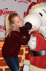 KENDRA WILKINSON at Knott