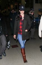 LANA DEL REY at Los Angeles International Airport 12/13/2015