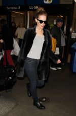 LESLIE MANN Arrives at LAX Airport in Los Angeles 12/22/2015