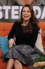 LINDA CARDELLINI at Despierta America in Miami 12/17/2015