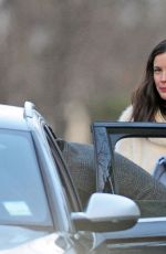 LIV TYLER Involved in a Car Accident in London 12/24/2015
