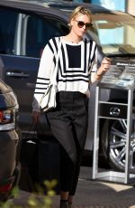 MARIA SHARAPOVA Out for Christmas Shopping in Beverly Hills 12/18/2015