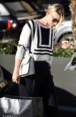 MARIA SHARAPOVA Out for Christmas Shopping in Beverly Hills 12/18/2015
