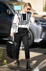 MARIA SHARAPOVA Out for Christmas Shopping in Beverly Hills 12/18/2015