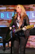 MELISSA ETHERIDGE Performs at Fontainebleau Hotel Miami Beach Bleaulive in Miami Beach 11/28/2015