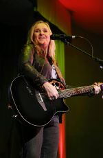 MELISSA ETHERIDGE Performs at Fontainebleau Hotel Miami Beach Bleaulive in Miami Beach 11/28/2015