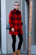NICKY HILTON Out and About in Beverly Hills 12/26/2015