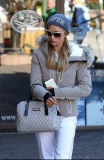 PARIS HILTON Out and About in Aspen 12/28/2015