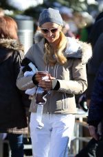 PARIS HILTON Out and About in Aspen 12/28/2015
