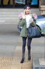 PIA MIA PEREZ Shopping at Barney