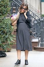 Pregnant ROSE BYRNE Out and About in New York 12/24/2015