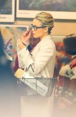 RACHEL MCADAMS Shopping at Moma Store in New York 12/11/2015