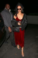 RIHANNA Leaves Giorgio Baldi Restaurant in Santa Monica 12/17/2015
