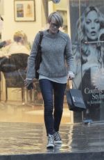 ROBIN WRIGHT Out and About in Bentwood 12/19/2015