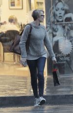 ROBIN WRIGHT Out and About in Bentwood 12/19/2015