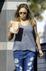RONDA ROUSEY Gets a Drink from a Starbucks in Los Anfgeles 12/20/2015