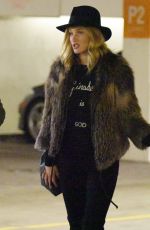 ROSIE HUNTINGTON-WHITELEY Out Shopping in Beverly Hills 12/18/2015