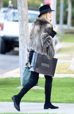 ROSIE HUNTINGTON-WHITELEY Out Shopping in Beverly Hills 12/18/2015