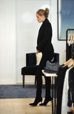 ROSIE HUNTINGTON-WHITELEY Shopping at The Grove in Los Angeles 12/02/2015