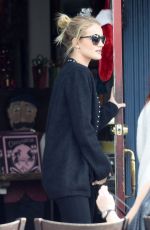 ROSIE HUNTINGTON-WHITLEY at Le Conversation Cafe in West Hollywood 12/05/2015