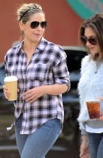 SARAH MICHELLE GELLAR Out Coffee in Santa Monica 12/01/2015