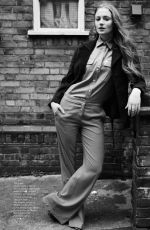 SOPHIE TURNER - #girlpower, Issue #8