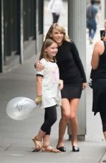 TAYLOR SWIFT Leaves Her Hotel i n Sydney 11/29/2015