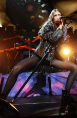 TOVE LO at Wild 94.9 FM’s Jingle Ball 2015 in Oakland 12/03/2015