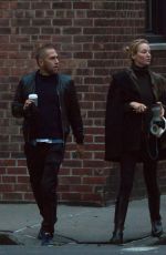 UMA THURMAN Out for Coffe