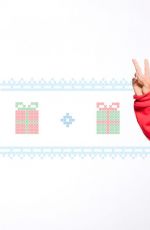 WWE - Divas Christmas Sweaters Photoshoot