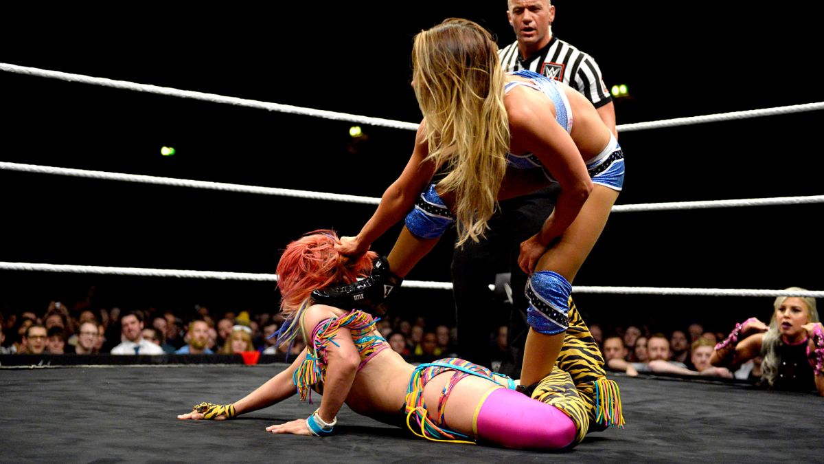 WWE - NXT Takeover: London Digitals.