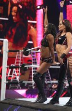 WWE - Raw Digitals 12/07/2015